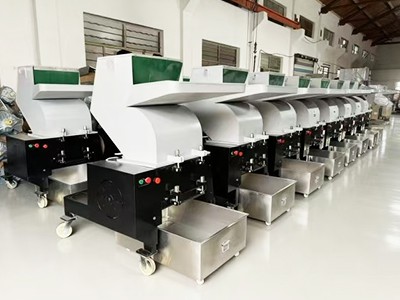 Machinery for Blown Film & Plastic Bags